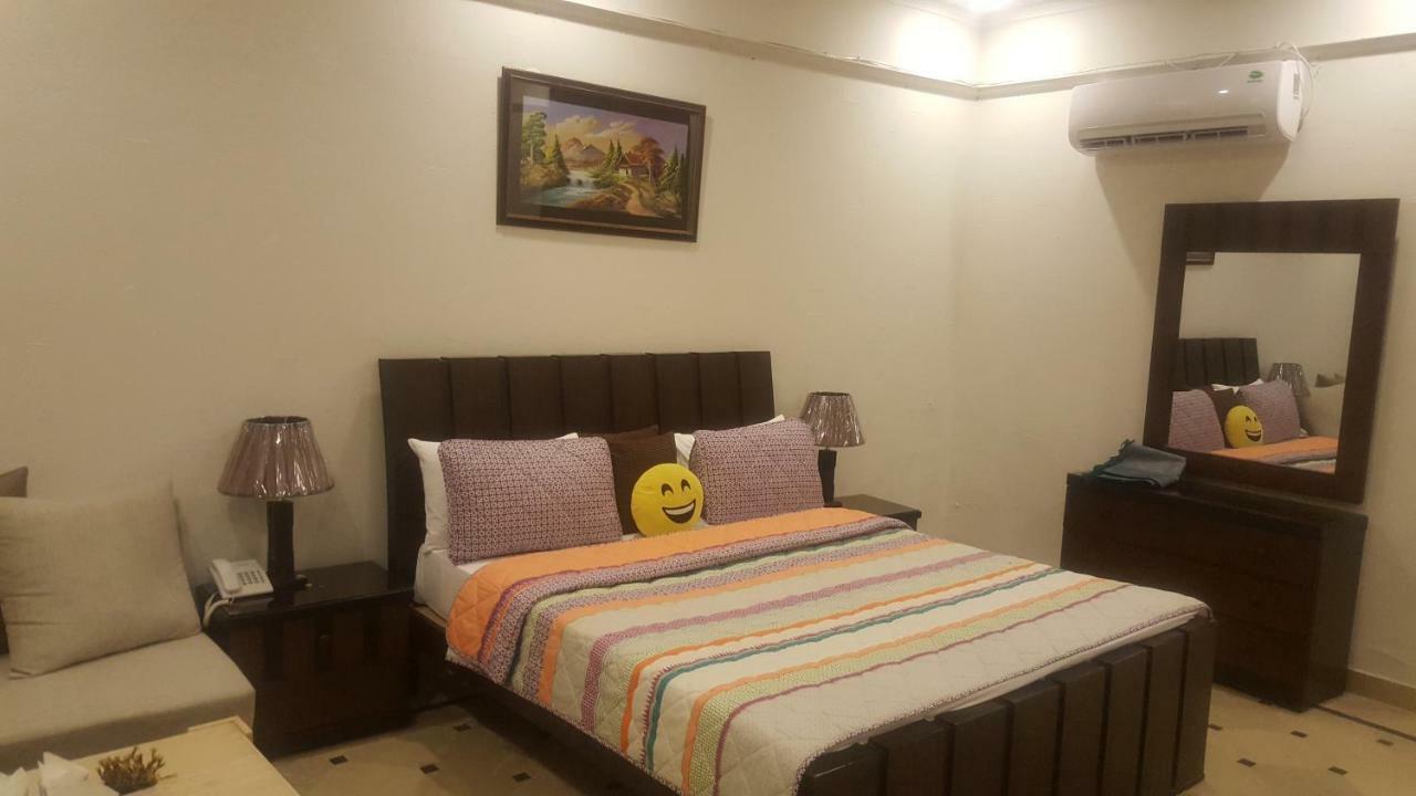 Mulberry Residence Luxury Rooms Islamabad Luaran gambar